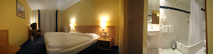 Zimmer 64 im Ramada Hotel Stade; Bild größerklickbar